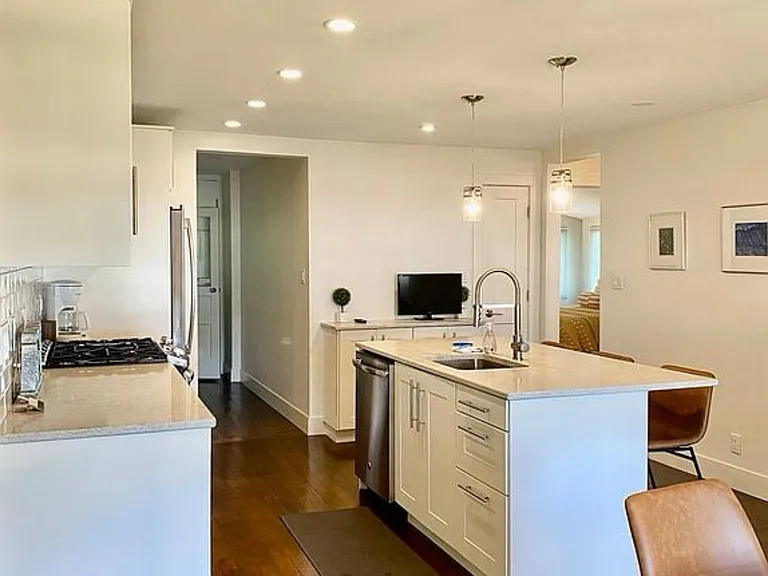 13326 N Eastshore Dr — Photo 7