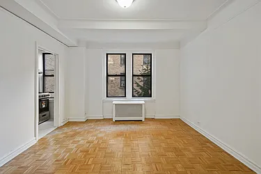 Rented by Cooper & Cooper Real Estate