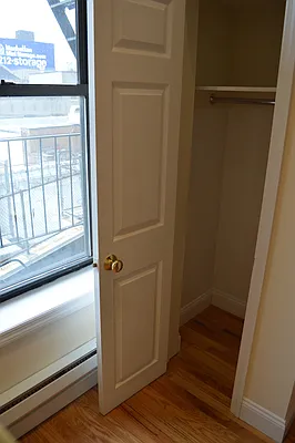 Rented by CoSo Apartments | media 22