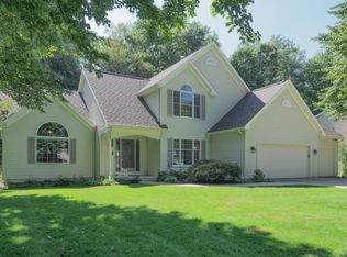 3093 Brynmawr Dr, Portage, MI 49024