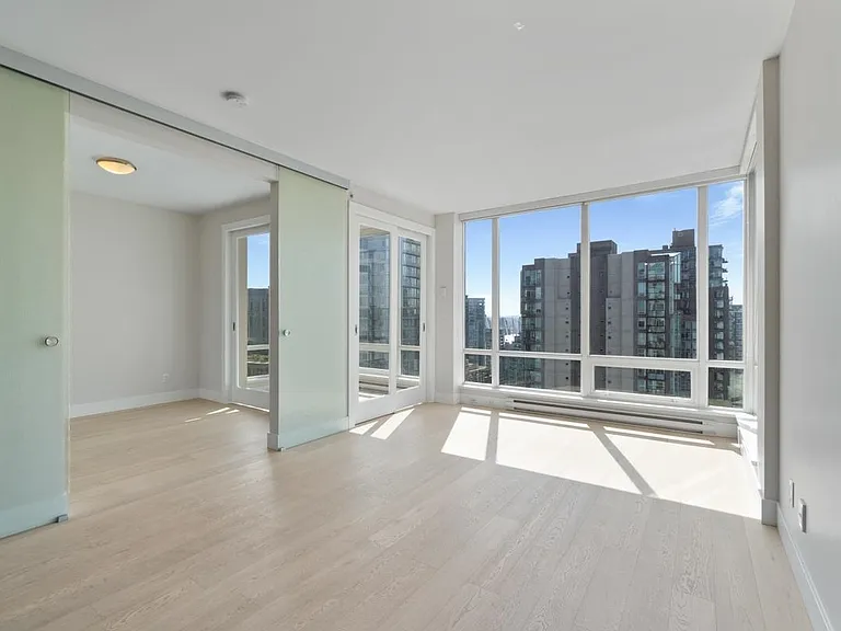 535 Smithe St #2404 — Photo 10
