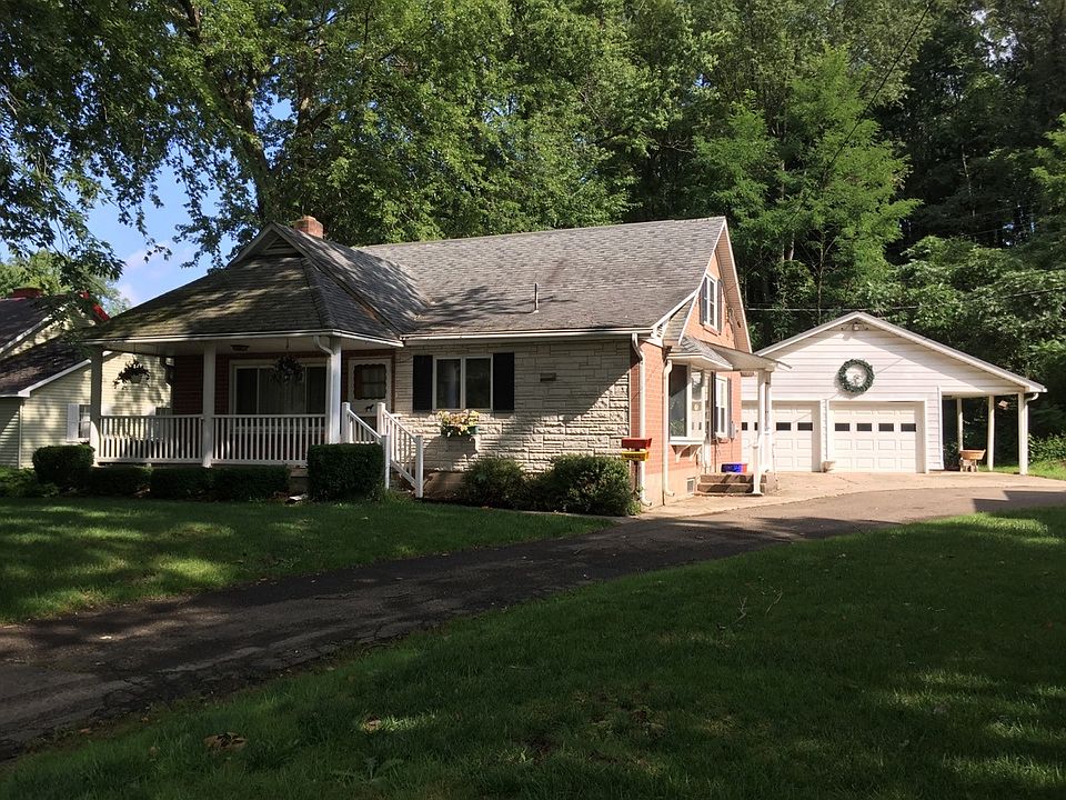 1st image of 81 Waterford St
