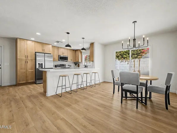 8915 W Vale Dr, Phoenix, AZ 85037