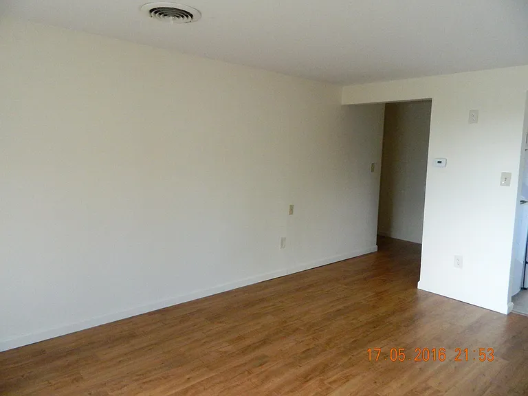 The Elliot — Photo 11