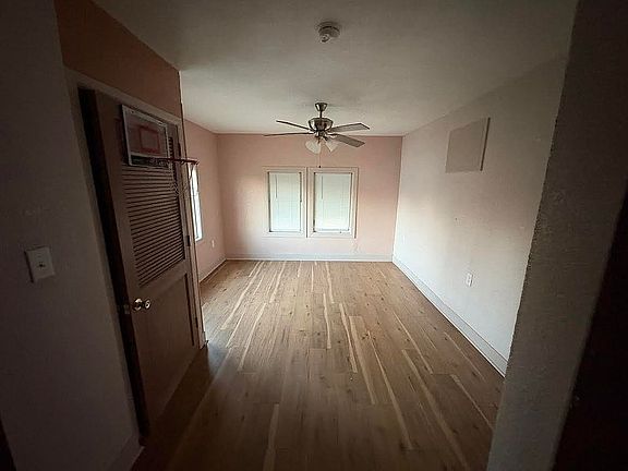 5th image of 1705 E Broadway St