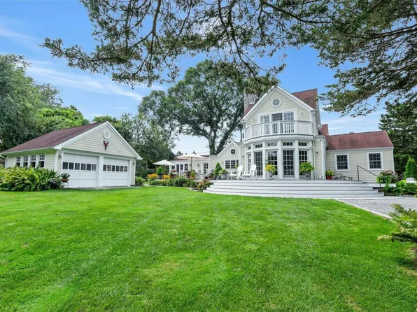 4015 Main Bayview Road, Southold, NY 11971