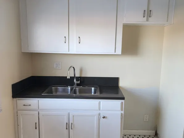 9450 S Western Ave APT 9, Los Angeles, CA 90047