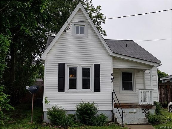 2nd image of 2205 Lynchburg St