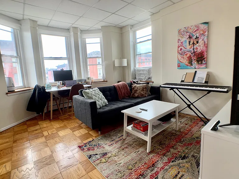 939 Washington St #C1 — Photo 6