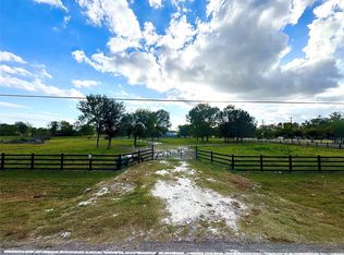 3293 County Road 181, Alvin, TX 77511