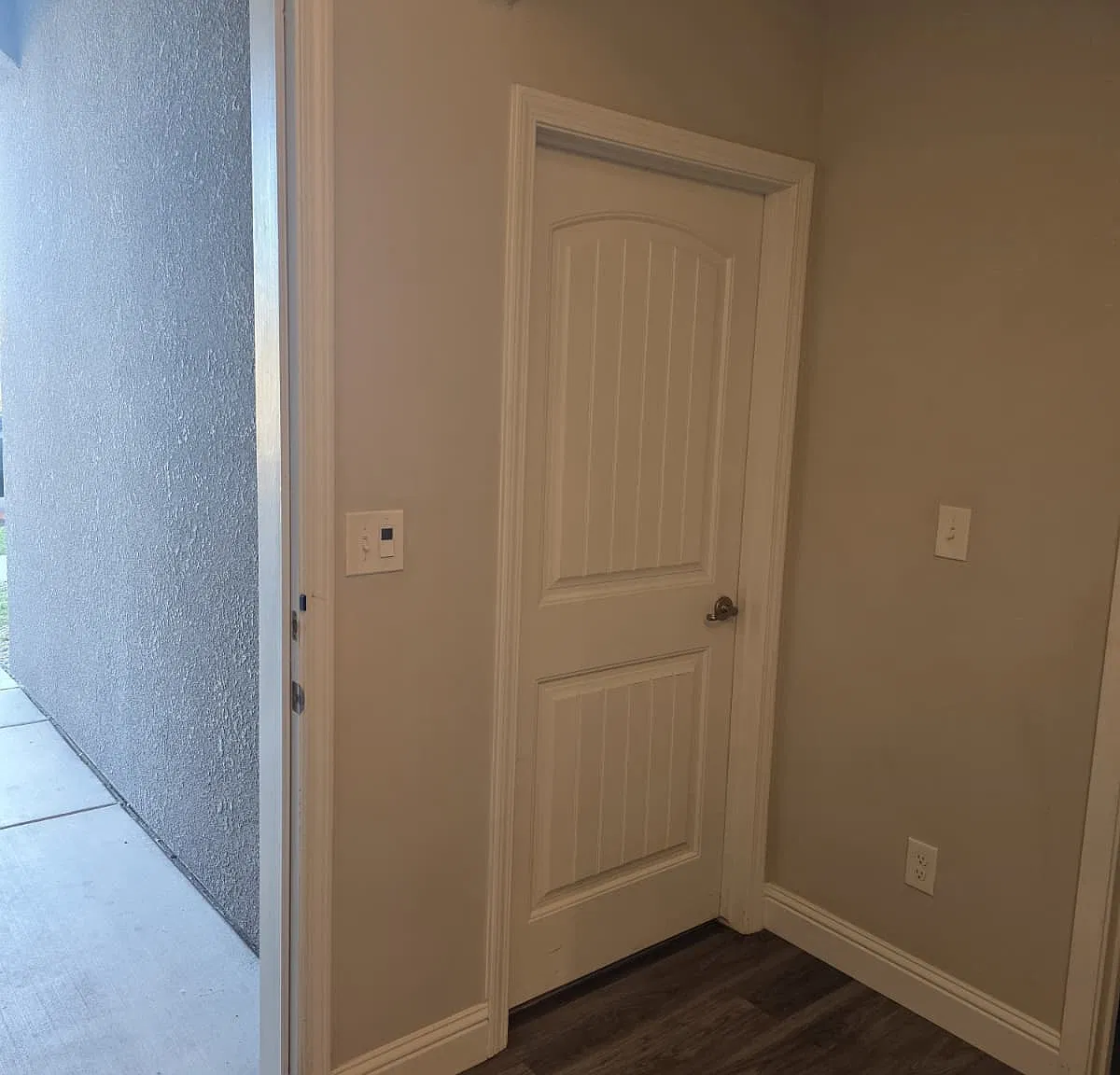 3 bed, 1576 sqft, $2,700 — Photo 3
