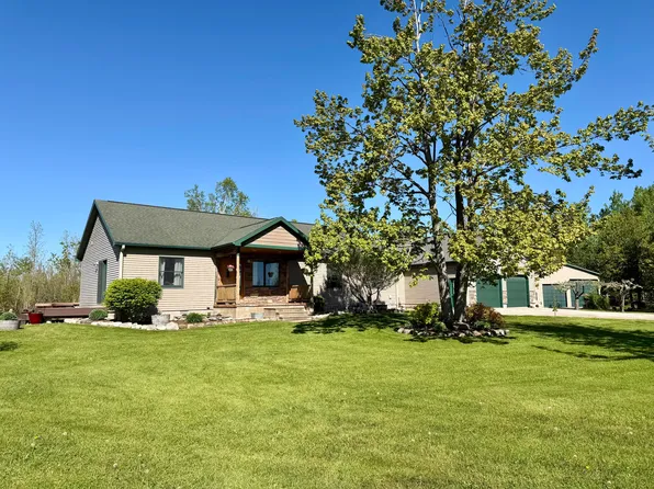2181 Levering Rd, Cheboygan, MI 49721