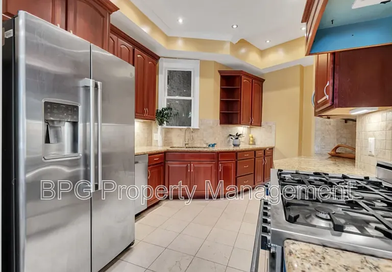 901 N Carolina Ave SE #2 — Photo 21