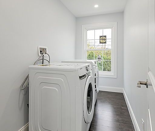 2nd image of 31 Hope Dr