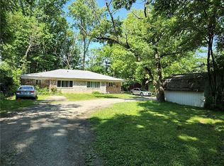 1260 N Ridgeview Dr, Indianapolis, IN 46219