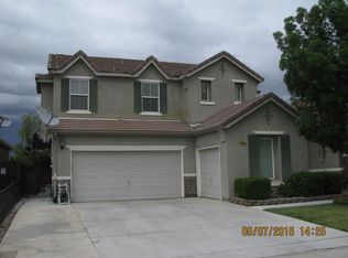911 Azalea Ct, Los Banos, CA 93635