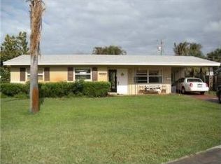 609 Laurel Ct, North Palm Beach, FL 33408