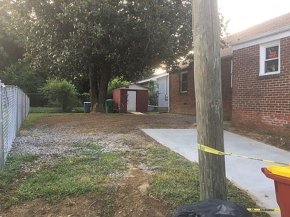 4th image of 429 N Carolina Ave