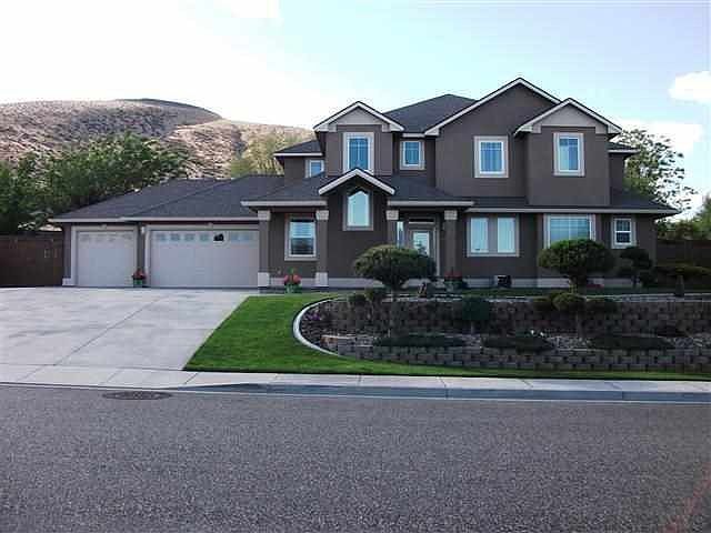 1st image of 148 Bear Dr
