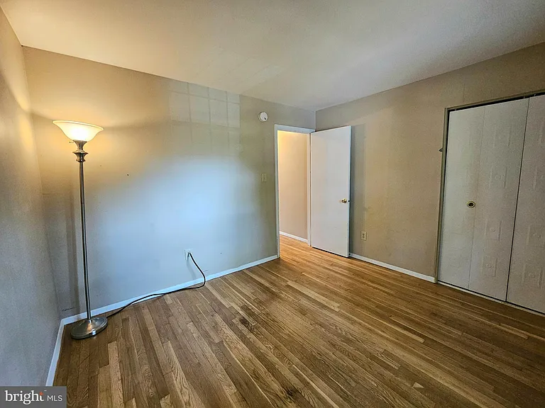 2417 Barracks Pl #1 — Photo 10