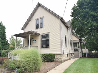 209 S Naperville Rd, Wheaton, IL 60187