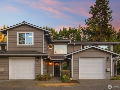 15900 NE 40th Street #32B, Redmond, WA, 98052