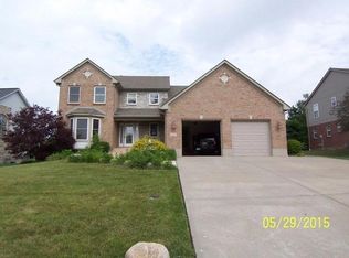 10047 Thoroughbred Ln, Cincinnati, OH 45231