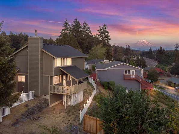 1303 133rd Street Ct E, Tacoma, WA 98445