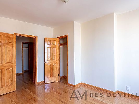 5th image of 154 14th St #Rr