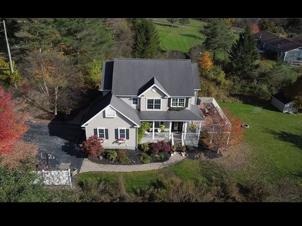 1486 Laurel Ln