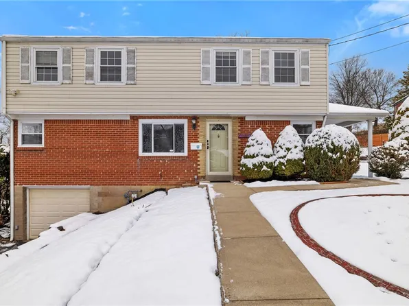 5704 Willow Terrace Dr, Bethel Park, PA 15102