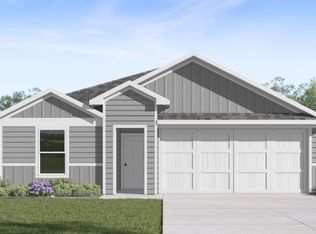 109 Grenada Dr, Rockport, TX 78382