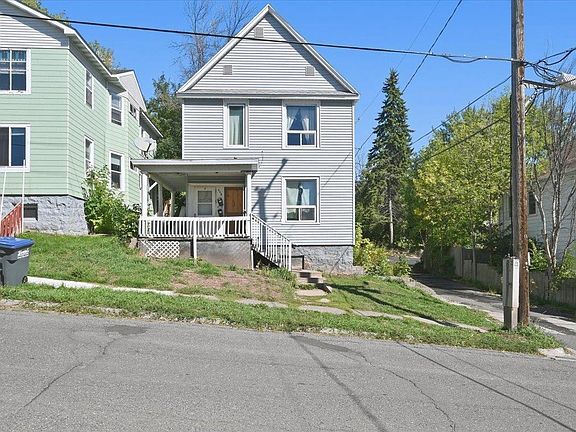 3rd image of 418 N 27th Ave W