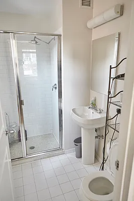 Rented by FAR Property Management | media 45