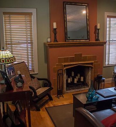 4th image of 205 W Crest Ave