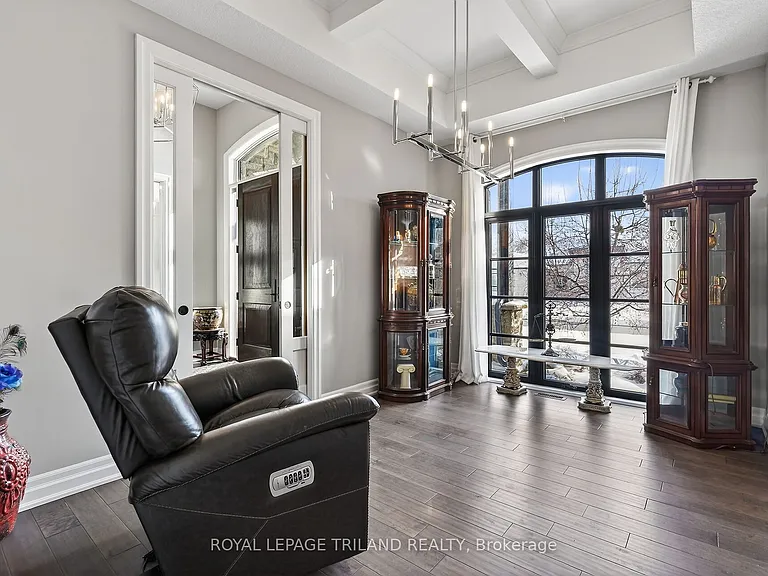 9861 Glendon Dr #218 — Photo 19