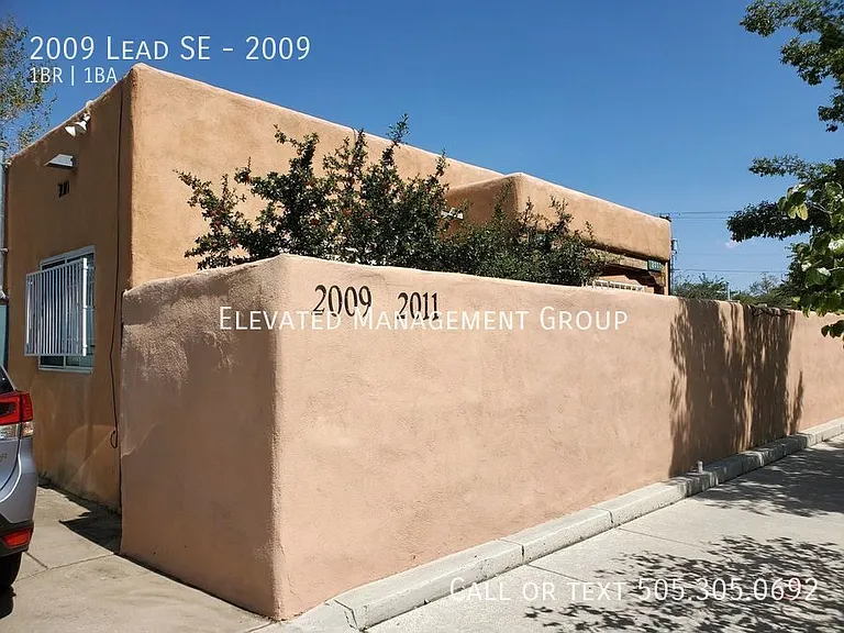2009 Lead Ave SE #2009 — Photo 4