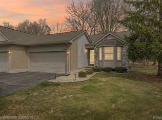 12435 Hickory E, Utica, MI 48315