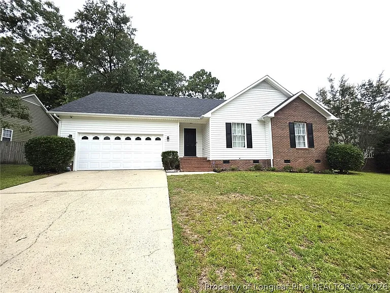 910 Foxhunt Ln — Photo 4