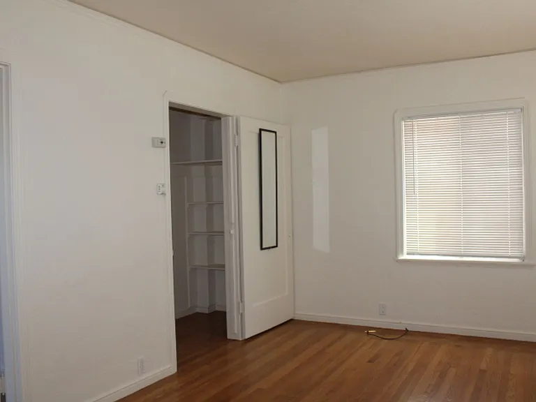 1209 & 1211 Marin Ave — Photo 13