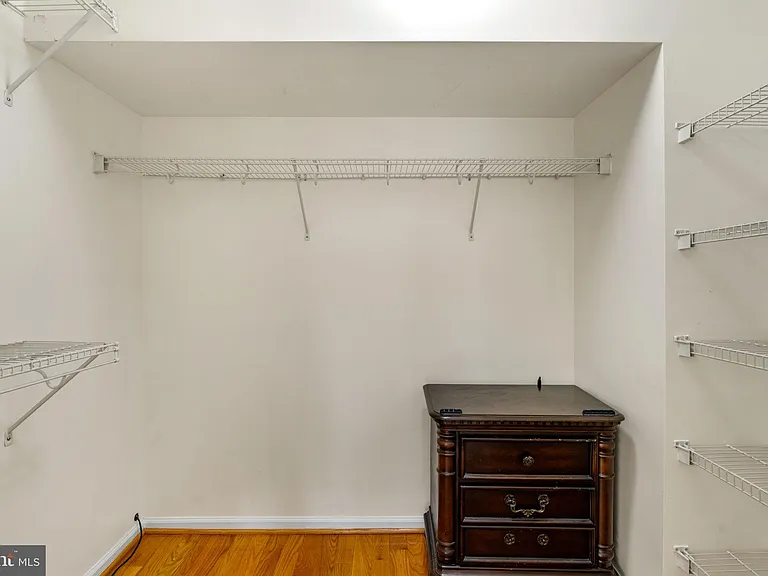 13100 Bustleton Ave — Photo 35
