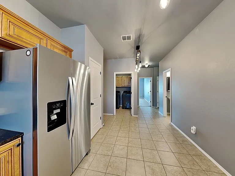 1200 Stacy Ct — Photo 5