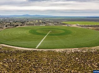 88029 Langdon Springs Ln, Christmas Valley, OR 97641