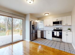 4327 Rockwood Dr, Louisville, KY 40220