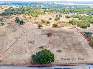 2 Thomas Rd, Granbury, TX 76049