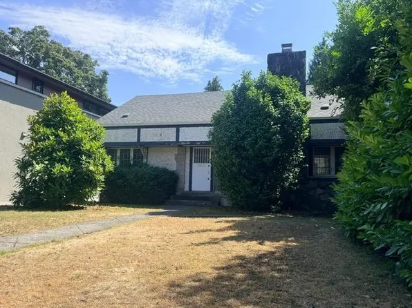 1420 W 38th Ave, Vancouver, BC V6M 1R5