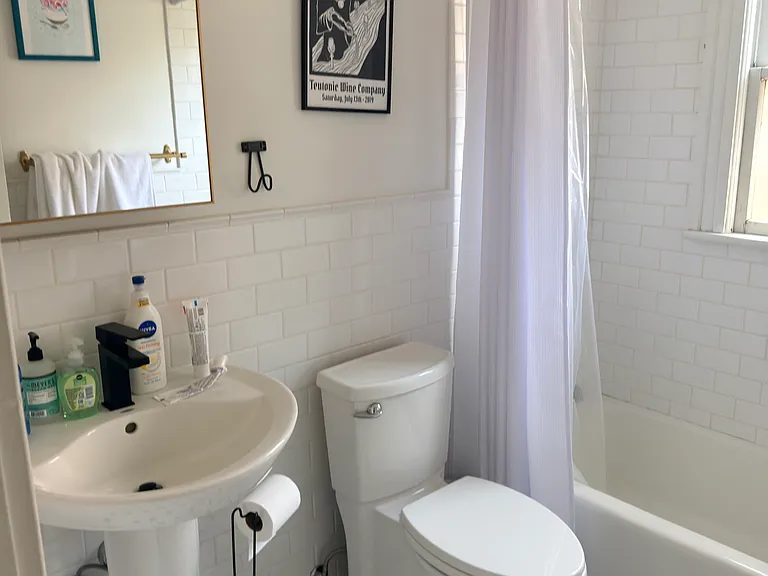 1010 SE 15th Ave #1010 — Photo 7