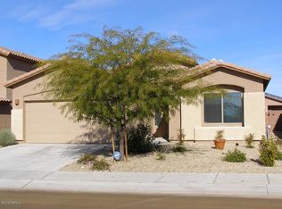 9135 S Whispering Pine Dr, Tucson, AZ 85756