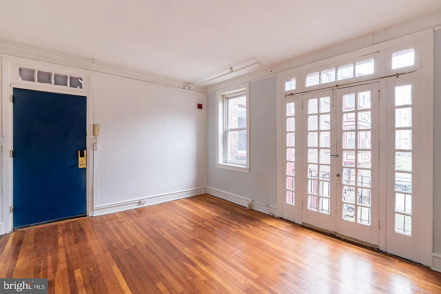 1 bed, 1.0 bath, $1,045 — Photo 2