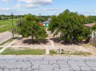 1301 S 1st St, Harlingen, TX 78550
